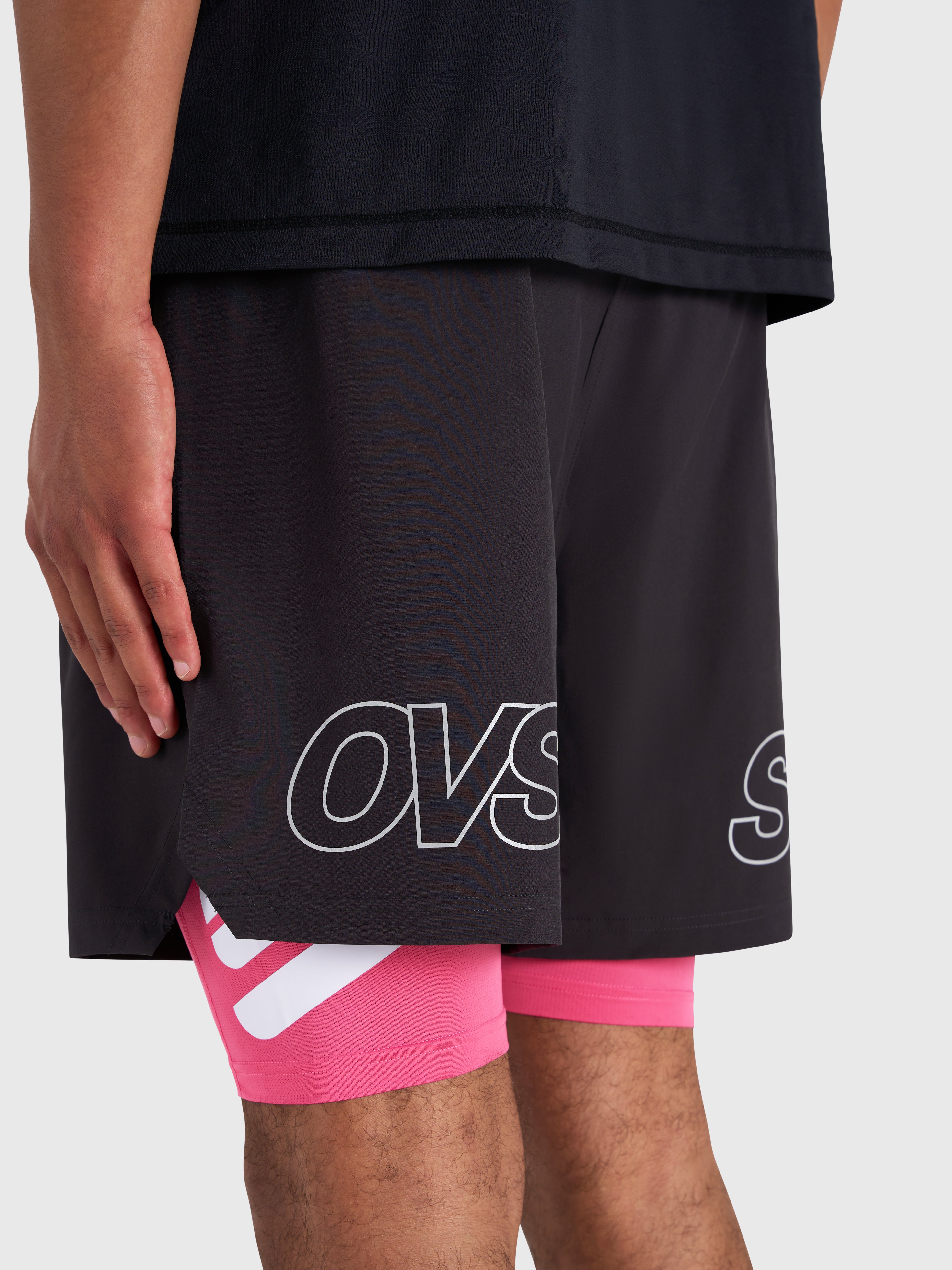 Stamina 2-1 Shorts - Black/Pink
