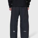 AW Parachute Pants - Black/Reflective