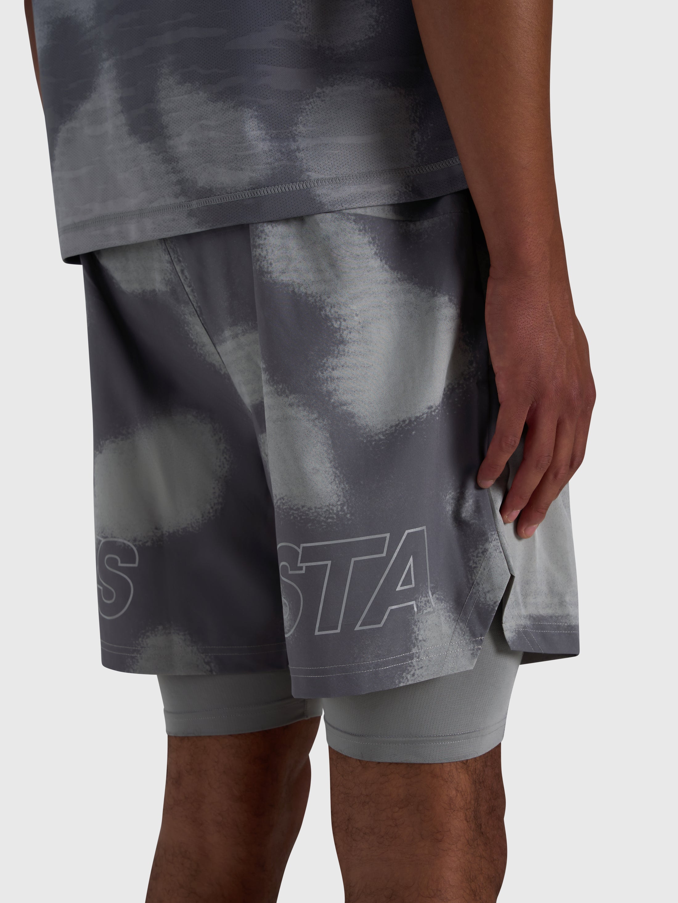 Stamina 2-1 Shorts - Grey/Grey