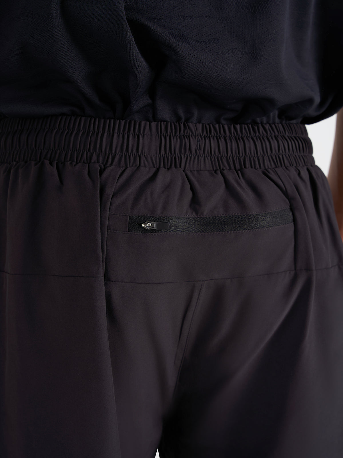 Stamina 2-1 Shorts - Black/Pink