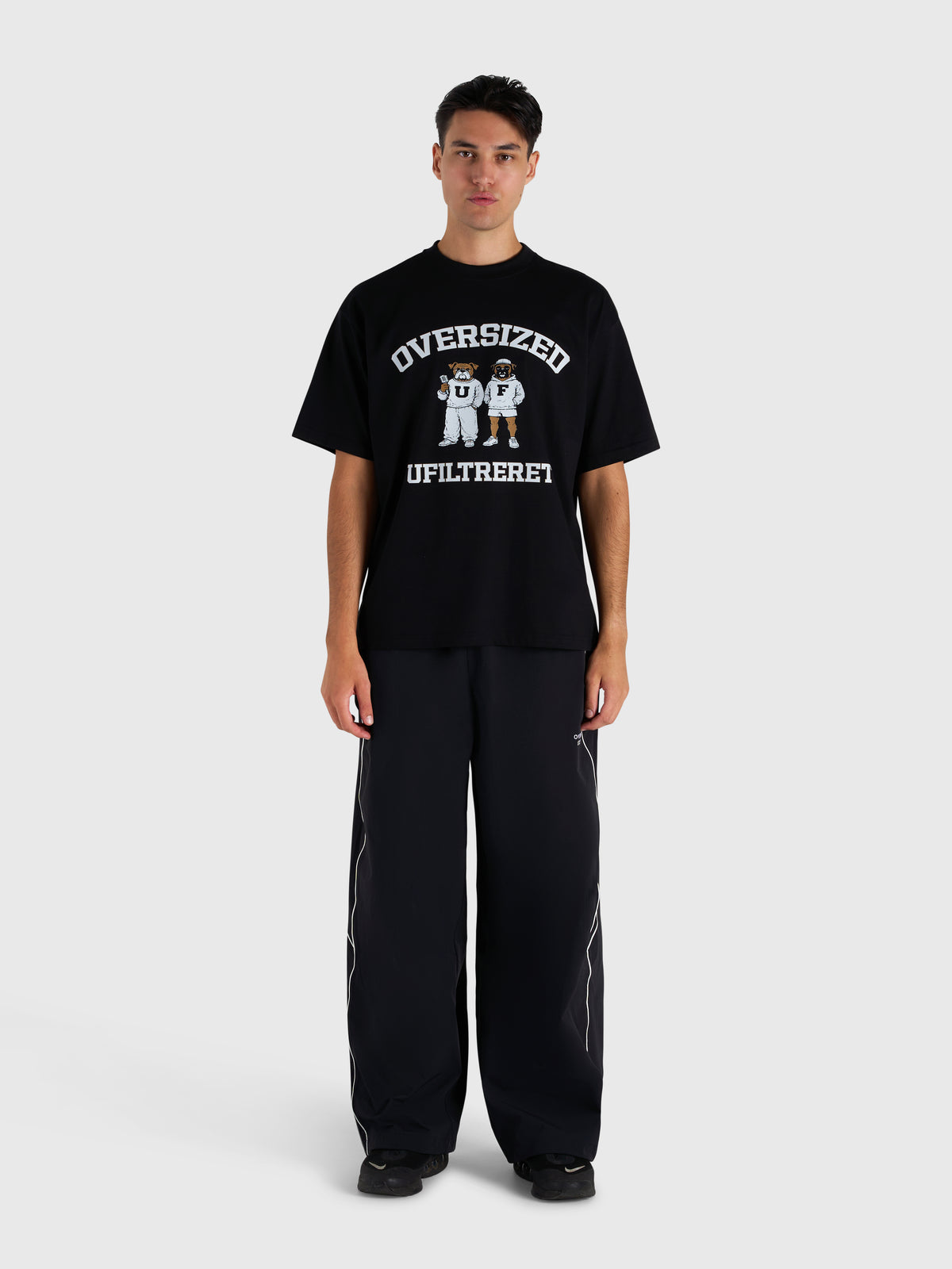 Ufiltreret College Box Tee - Black