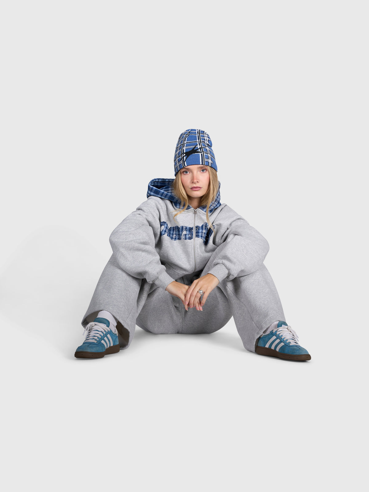 Check Beanie - Blue/White