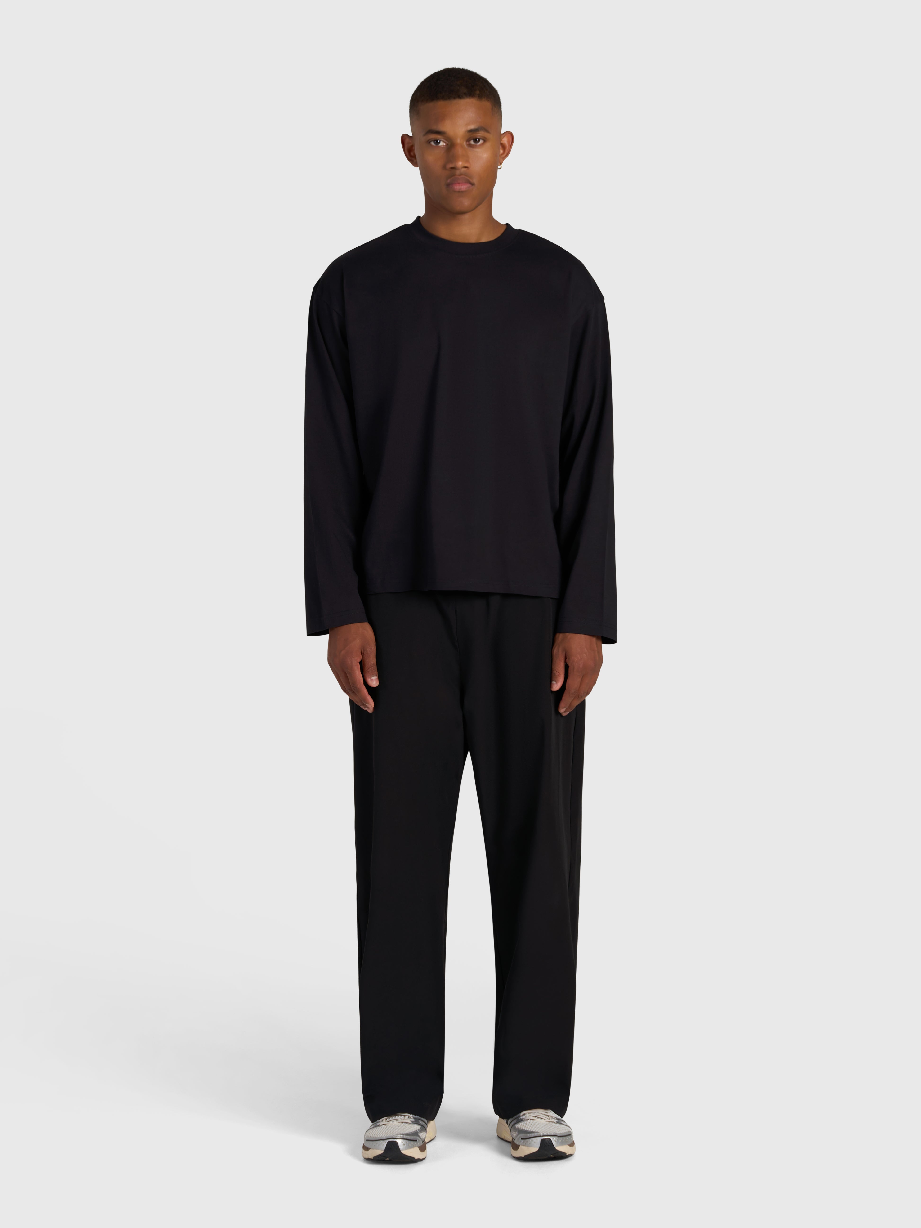 Confidence V2 Long Sleeve - Black/White
