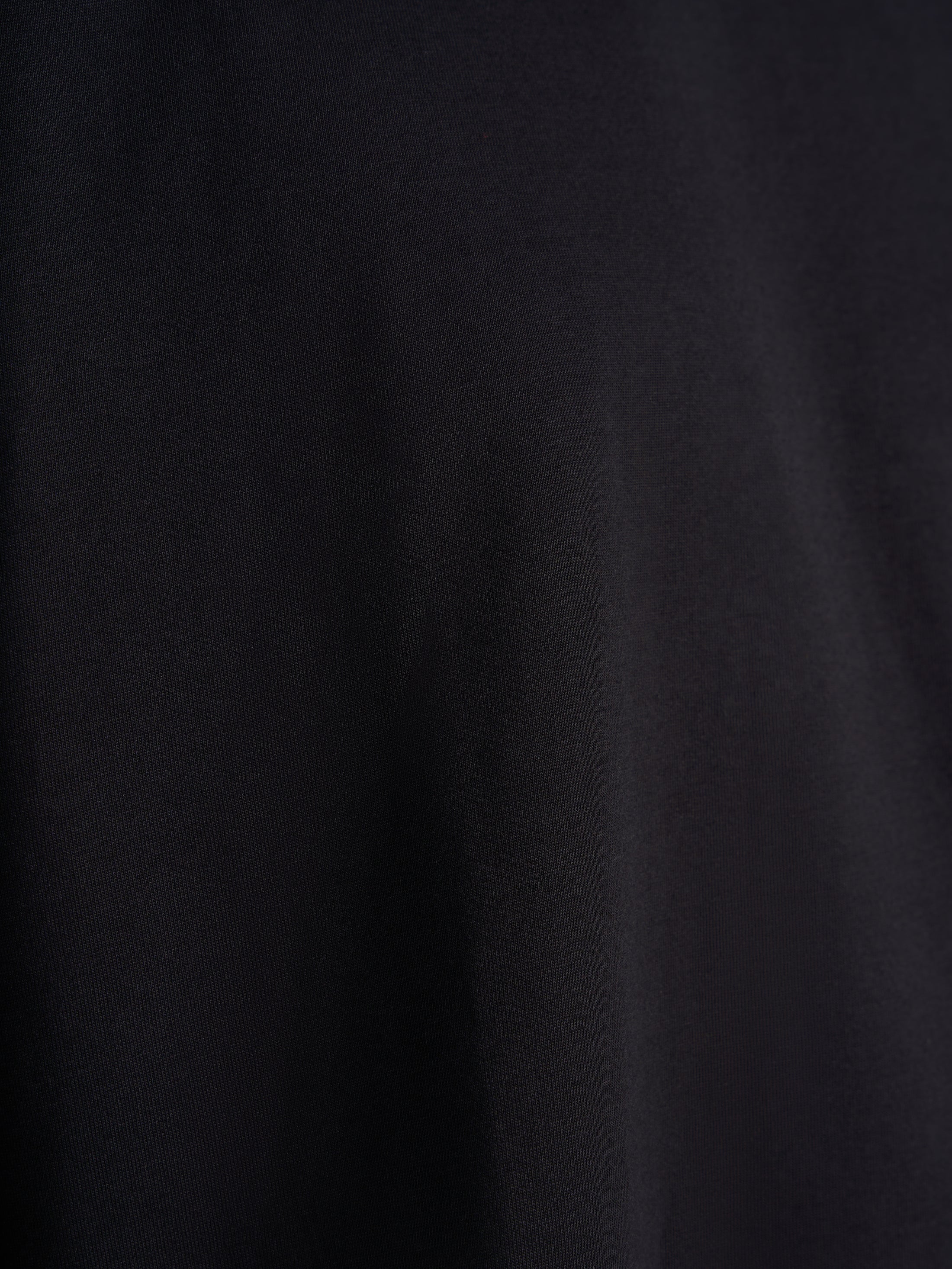 Confidence V2 Long Sleeve - Black/Pink